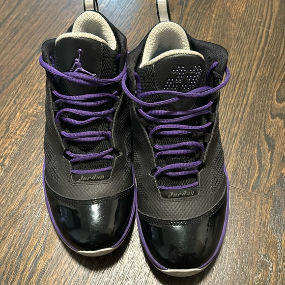 Nike Air Jordan Q Flight Size 10.5 Varsity Purple/Black-white 454486-003 2011 - Picture 5 of 6